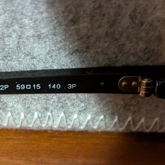 Ray-Ban Sunglasses - BRAND NEW - Picture 4 of 4